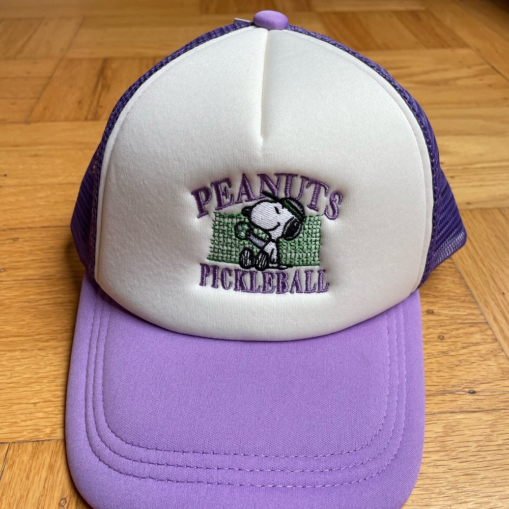 NEW Peanuts Snoopy Pickleball Trucker Hat Cap Snapback Adjustable NWT